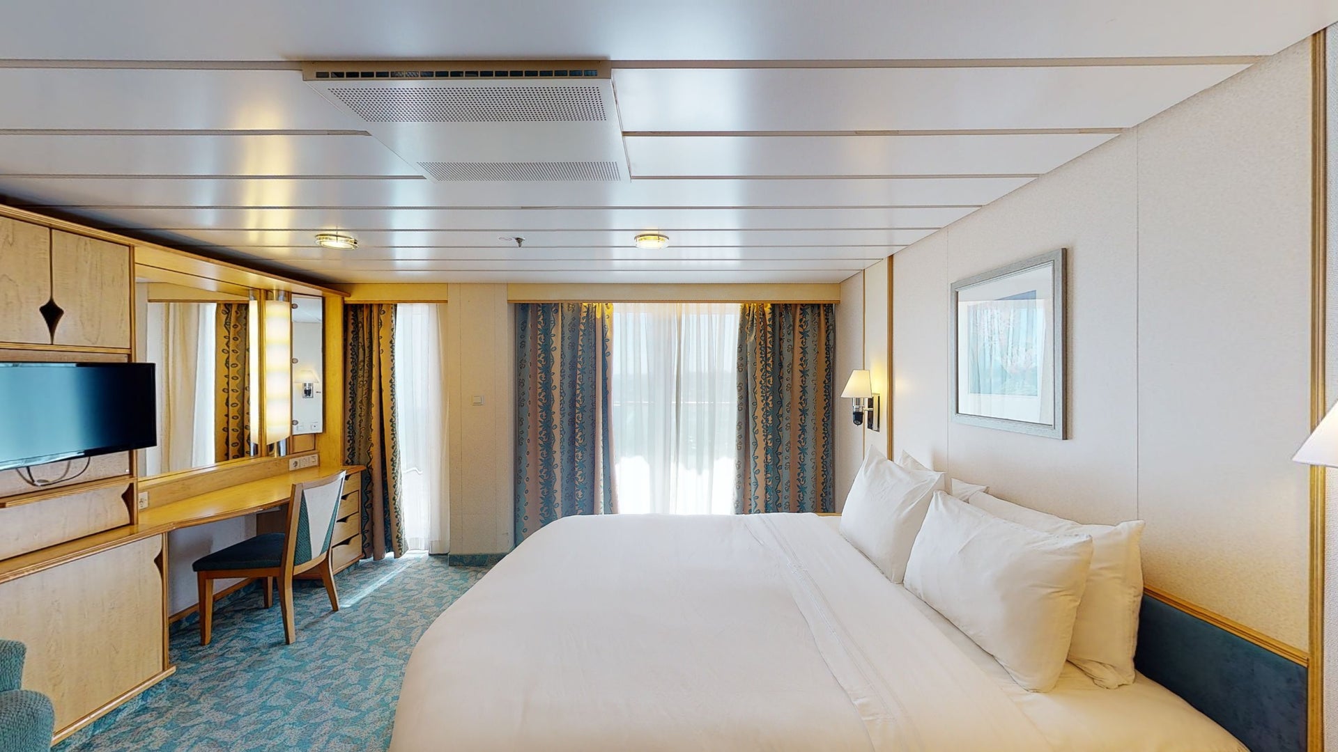 Mariner of the Seas - Spacious Ocean View Accessible W/ Balcony Virtual ...