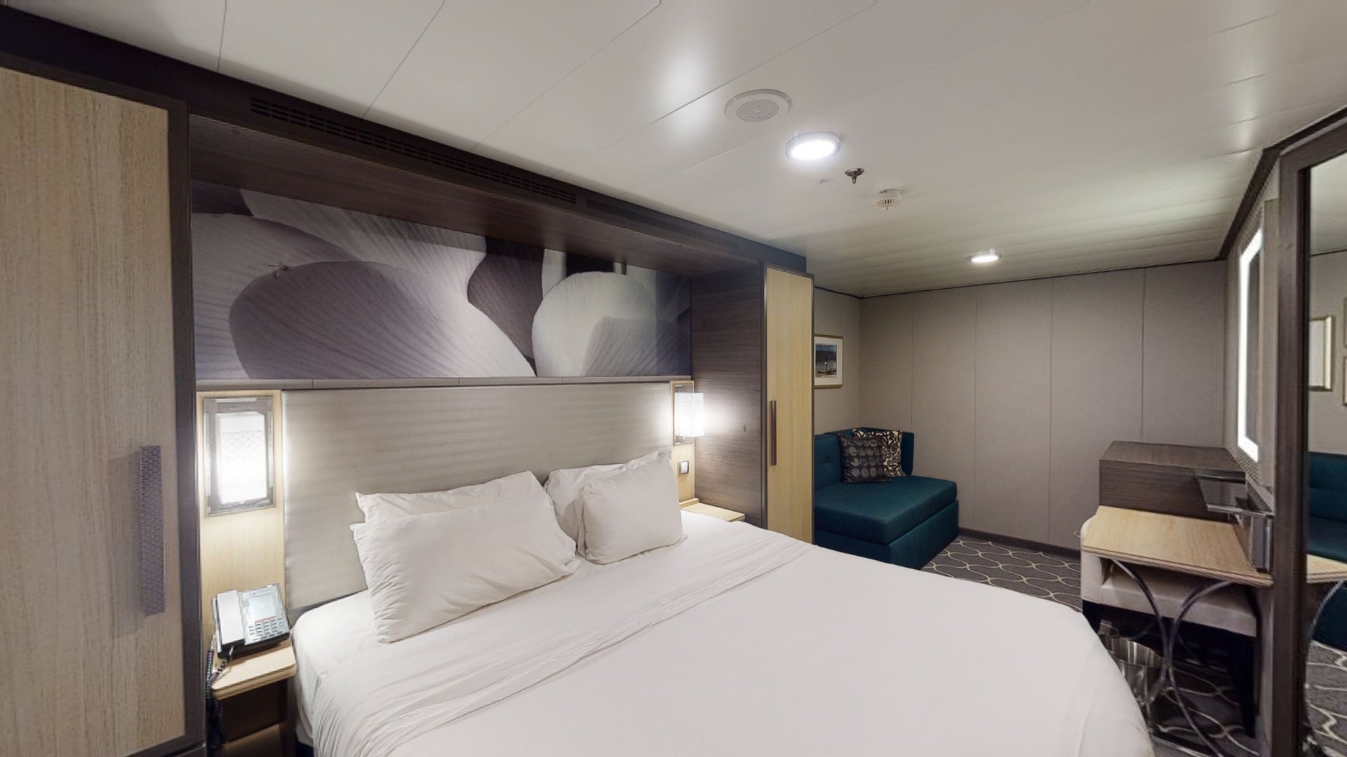 Harmony of the Seas - Spacious Interior Virtual Tour - Nuvo360%