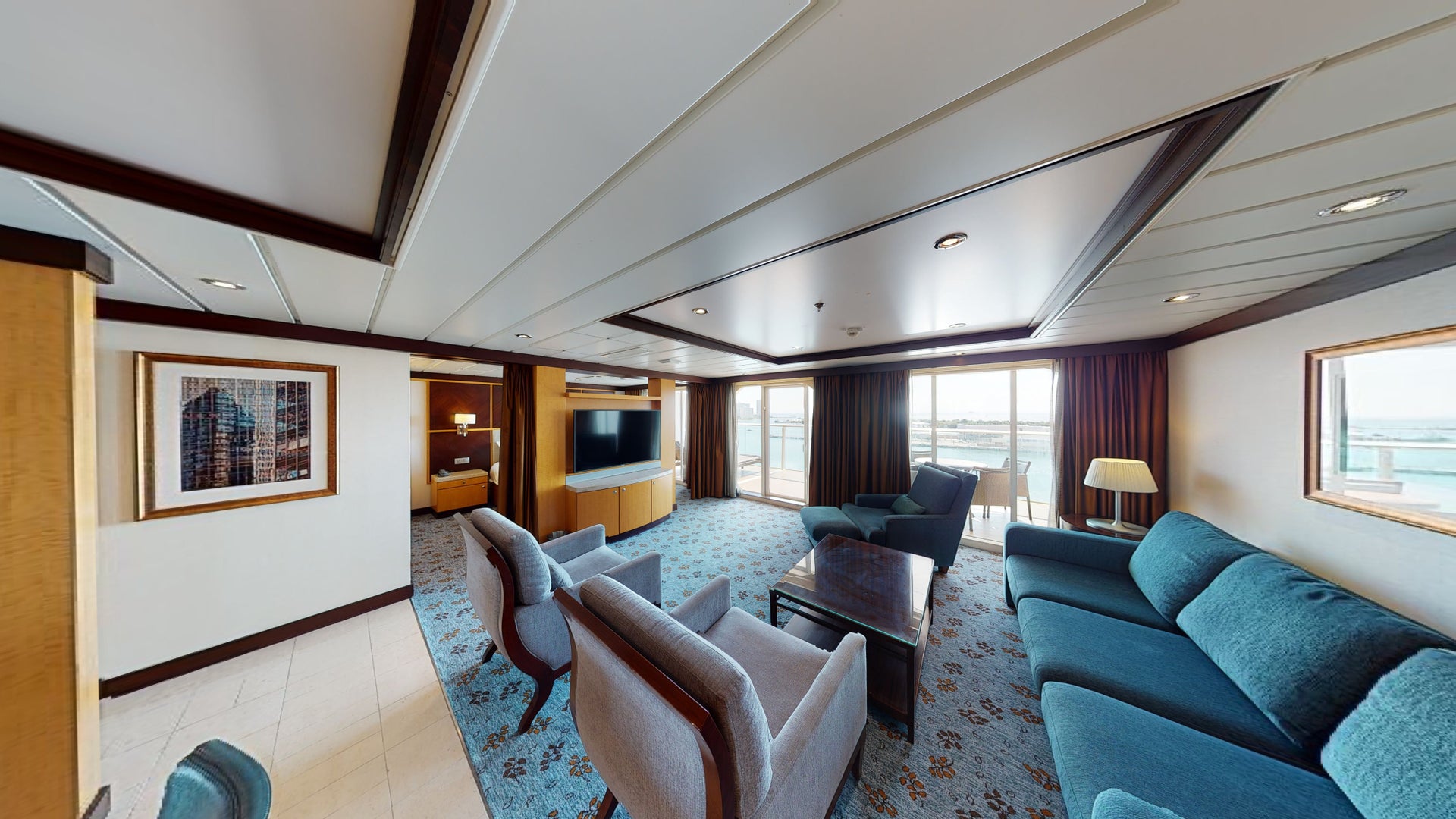 Allure of the Seas – Owner’s Suite-1 Bedroom